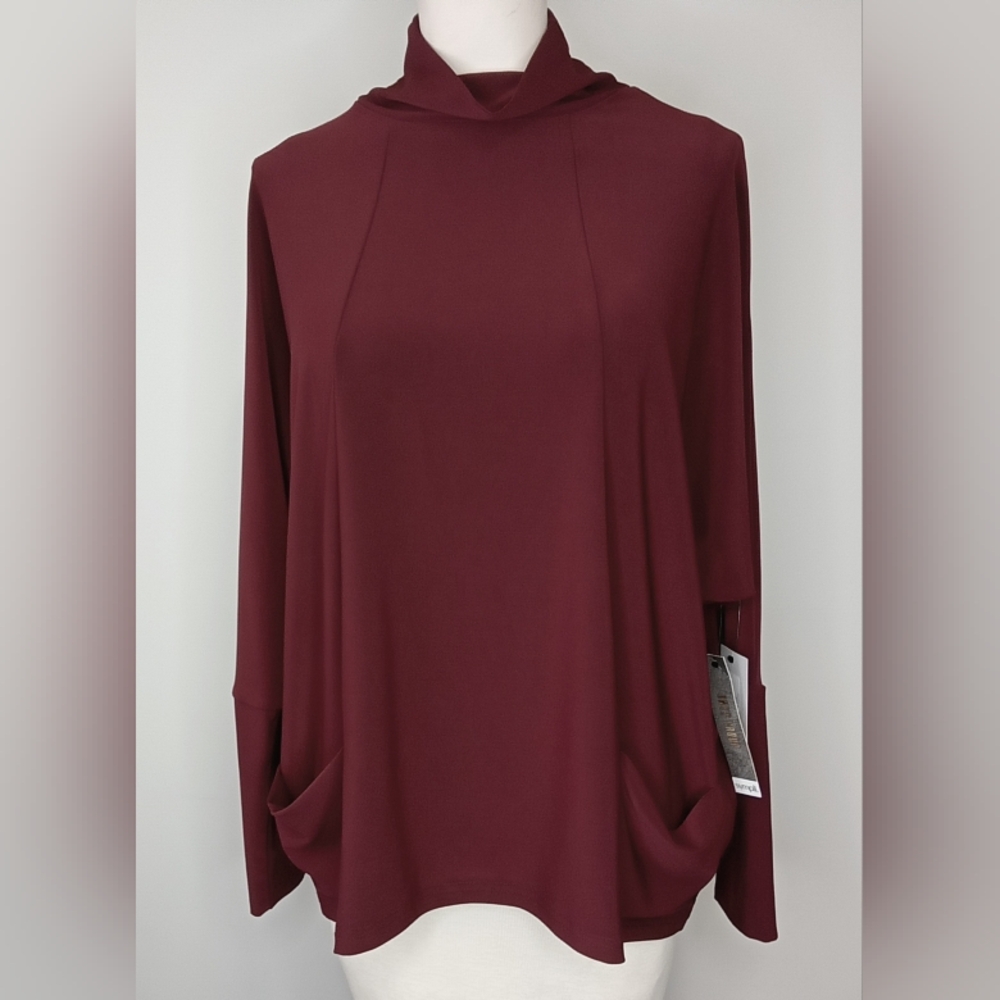 Sympli Black Pomegranate Boxy Pocket Top Sweater NWT